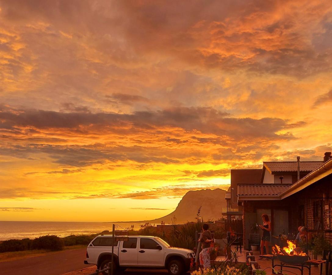 La Mer Seafront Selfcatering Accommodation Kleinmond Buitenkant foto