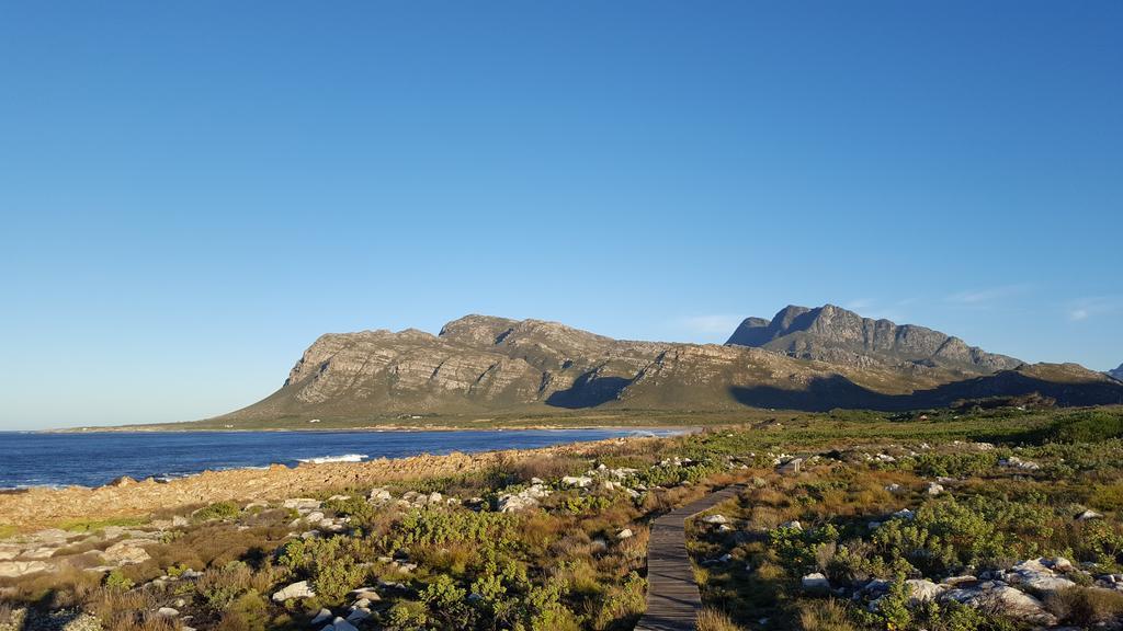 La Mer Seafront Selfcatering Accommodation Kleinmond Buitenkant foto
