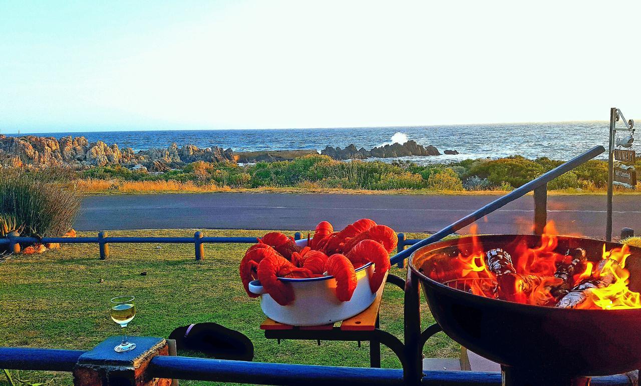 La Mer Seafront Selfcatering Accommodation Kleinmond Buitenkant foto
